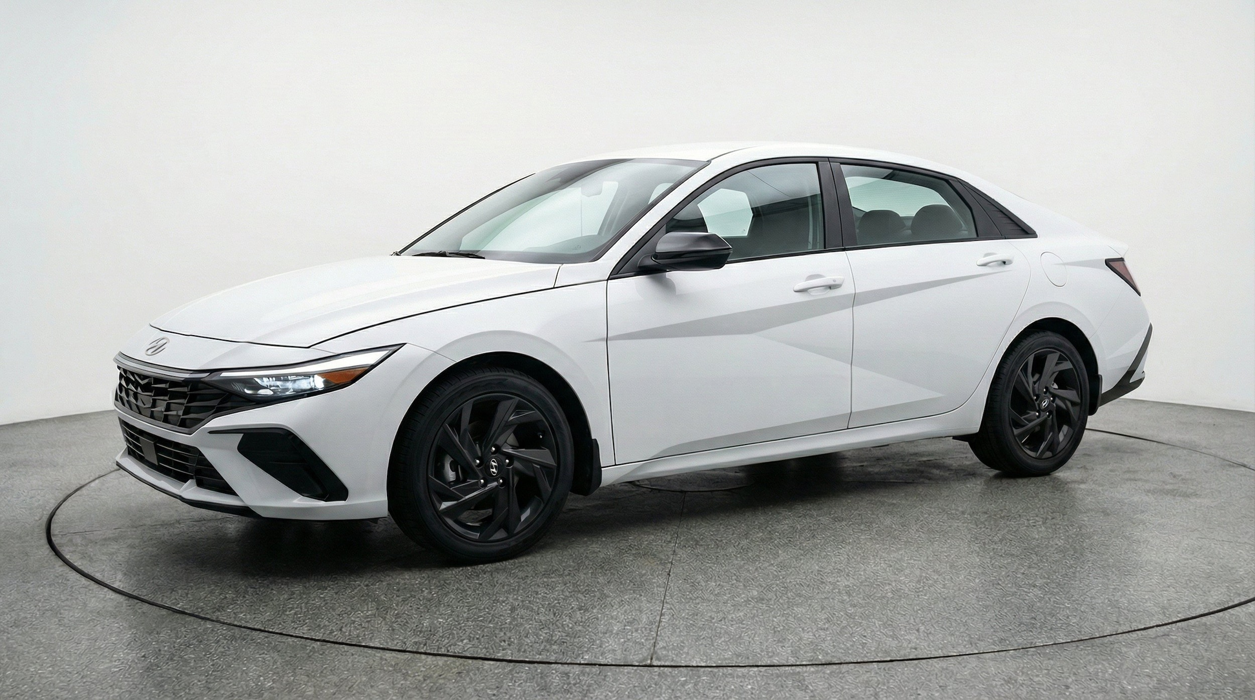Thumbnail: 2026 Hyundai Elantra - 3