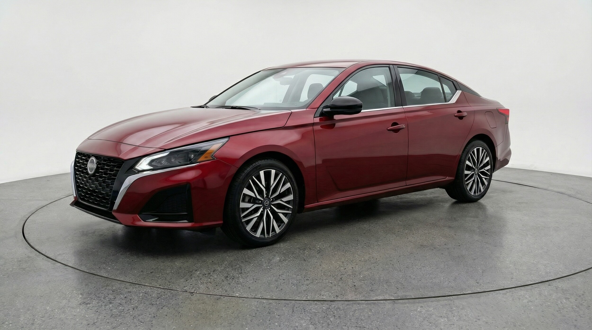 Thumbnail: 2025 Nissan Altima - 3