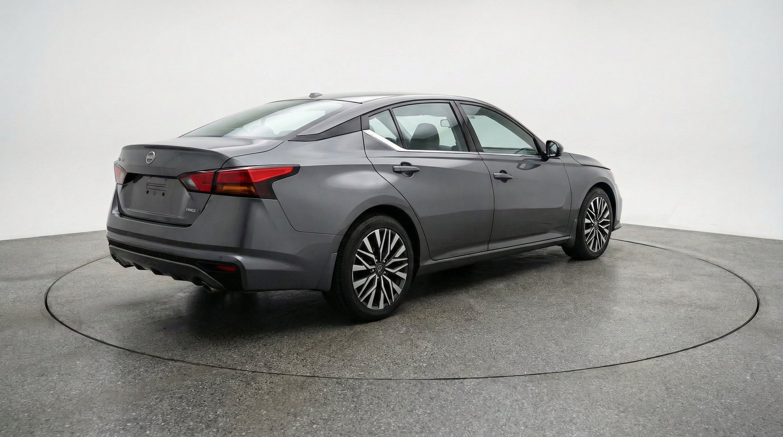 Thumbnail: 2025 Nissan Altima - 9