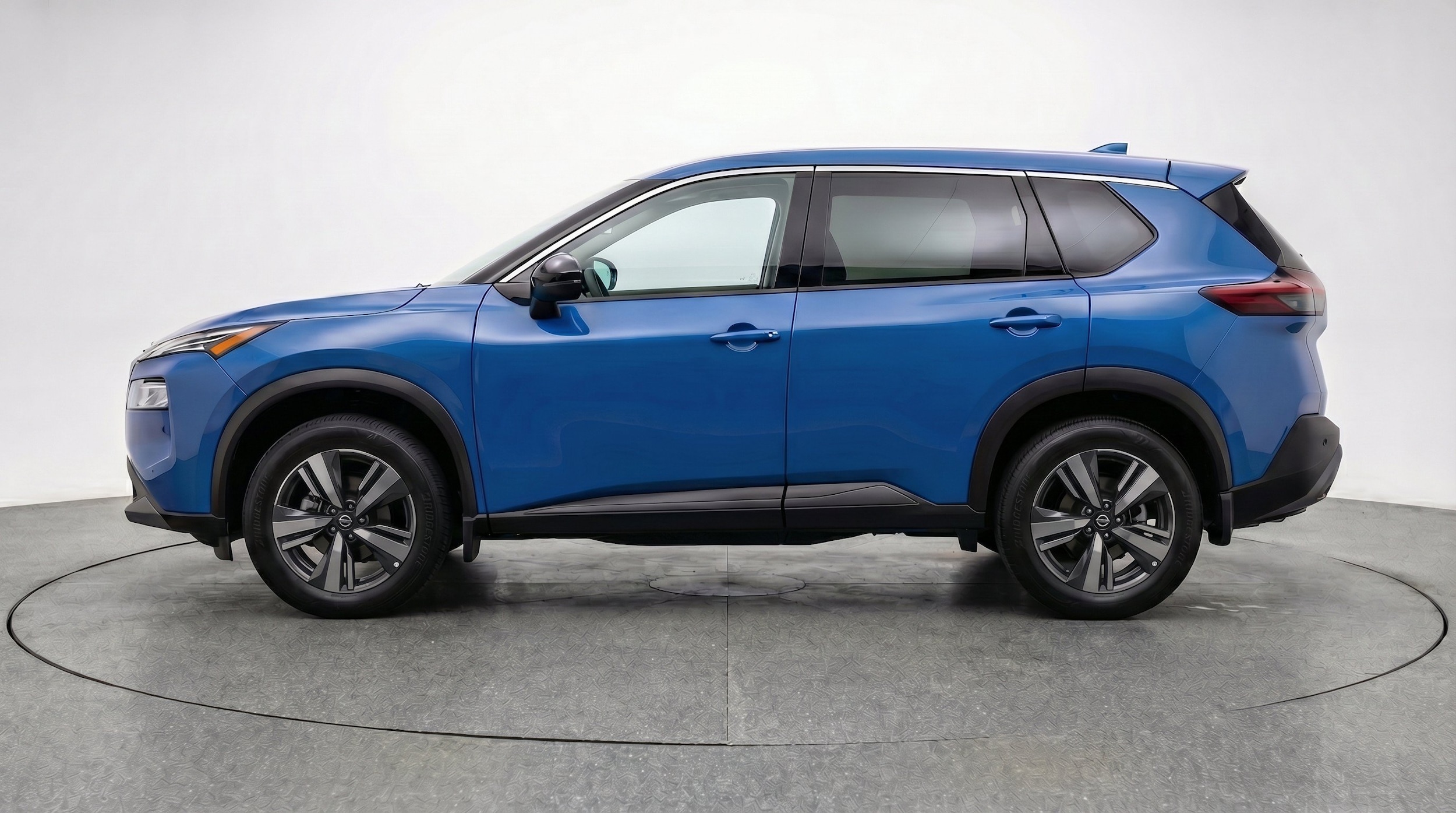 Thumbnail: 2026 Nissan Rogue - 5
