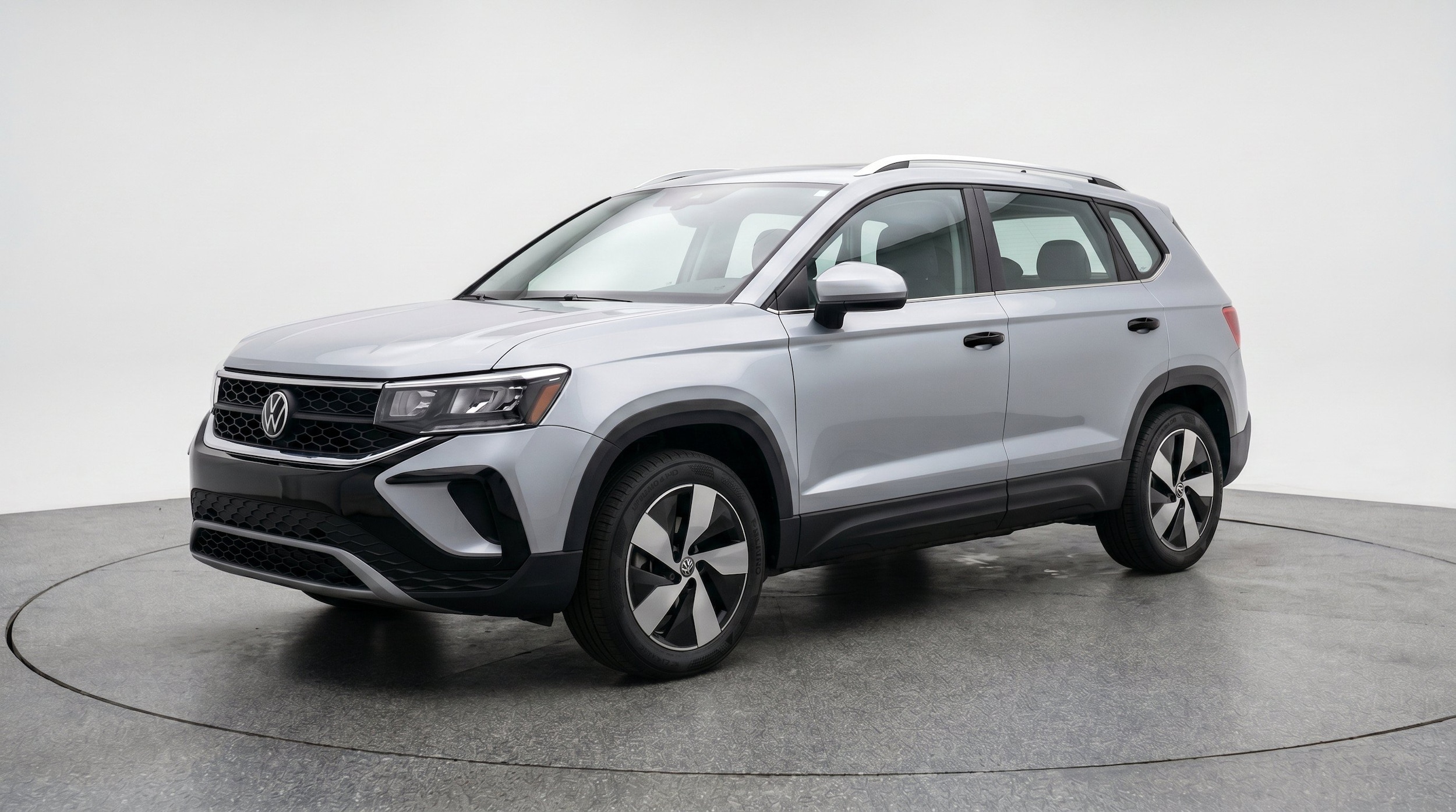 Thumbnail: 2026 Volkswagen Taos - 3