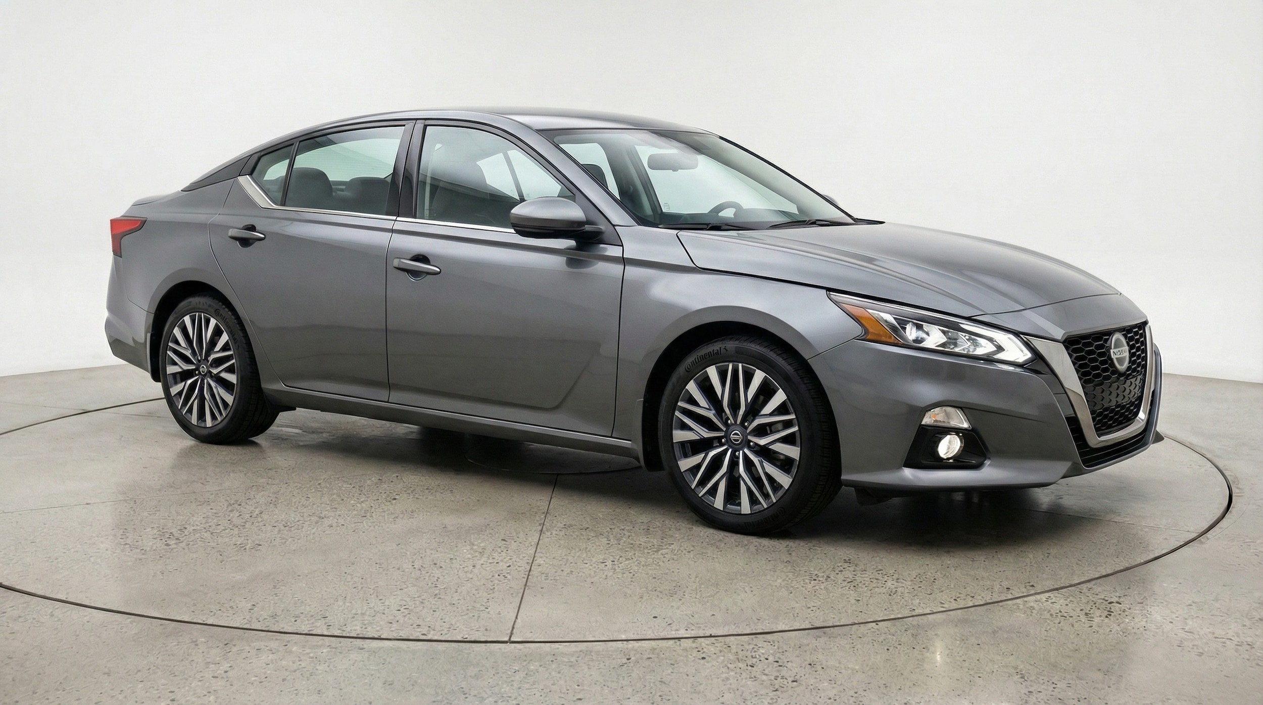 Thumbnail: 2025 Nissan Altima - 1