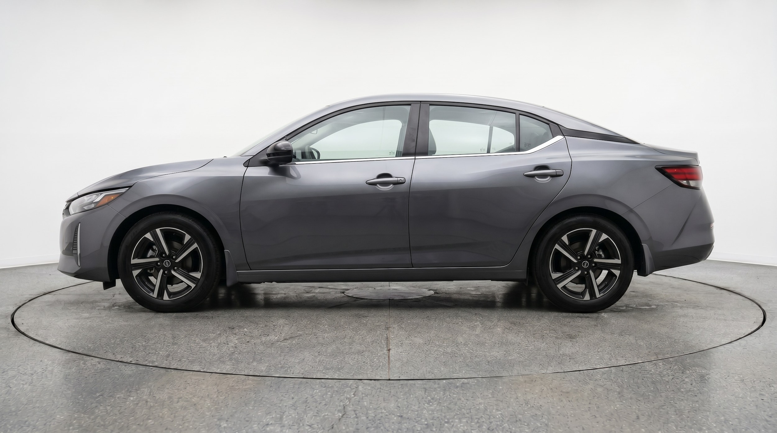 Thumbnail: 2025 Nissan Sentra - 4