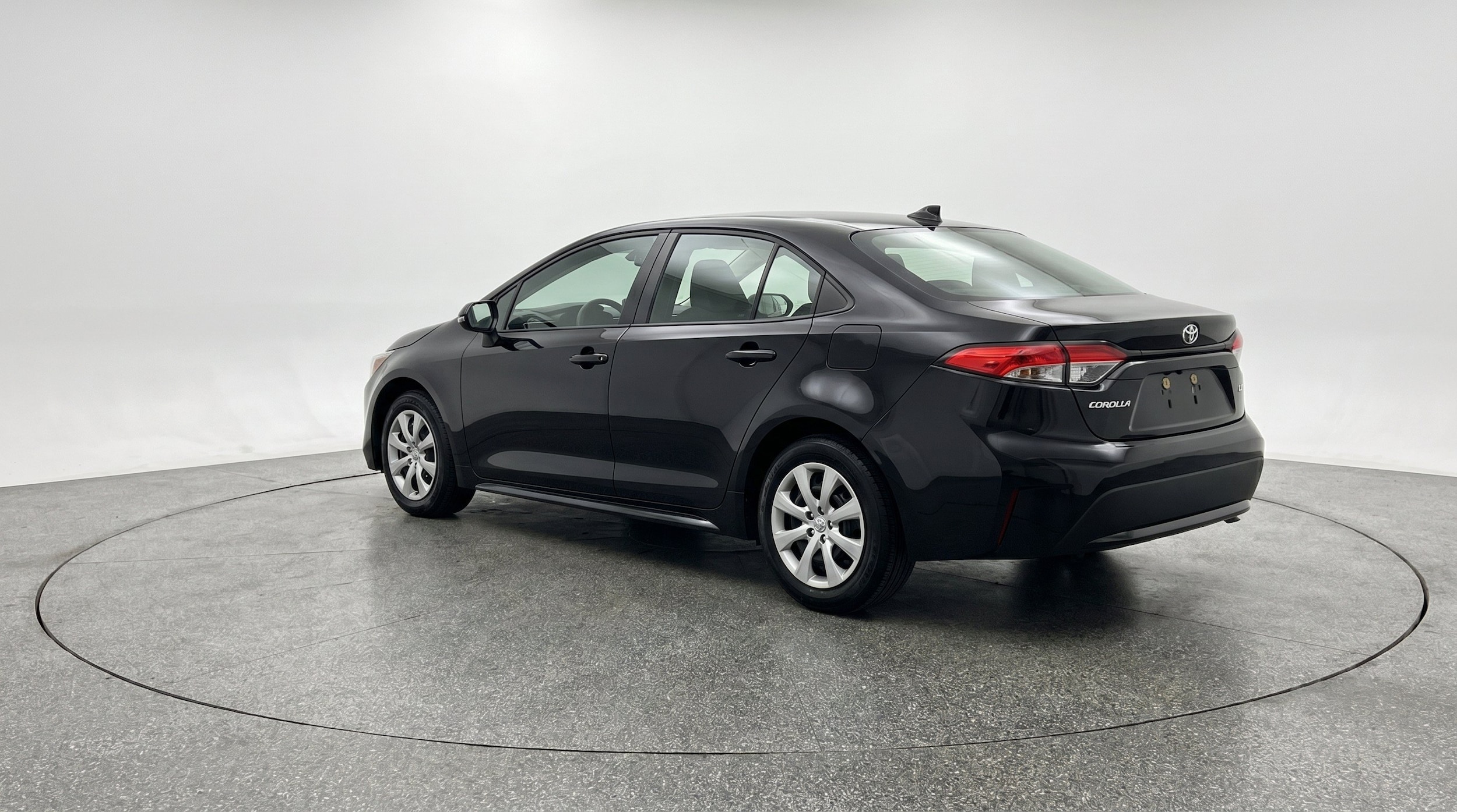 Thumbnail: 2025 Toyota Corolla - 6