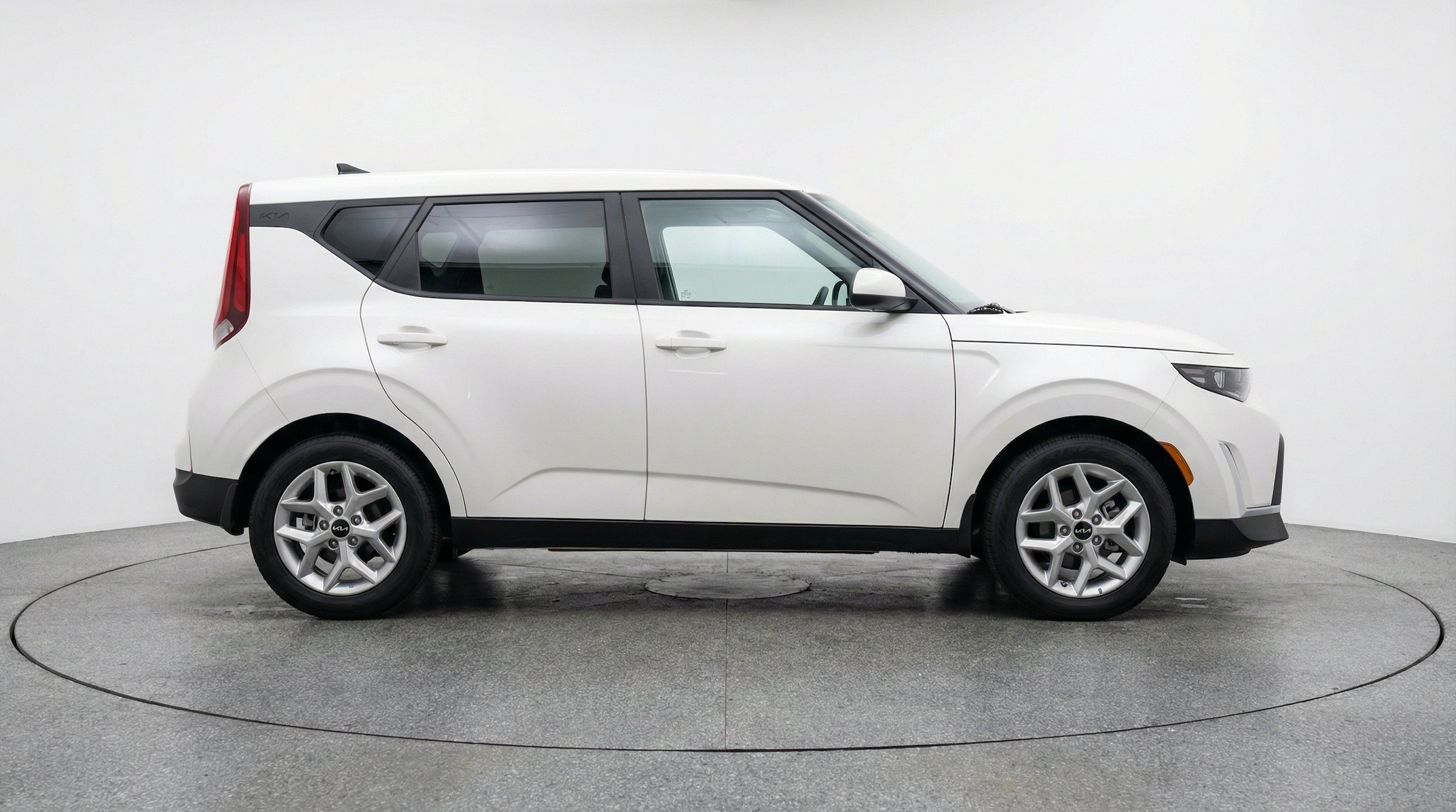 Thumbnail: 2025 Kia Soul - 11
