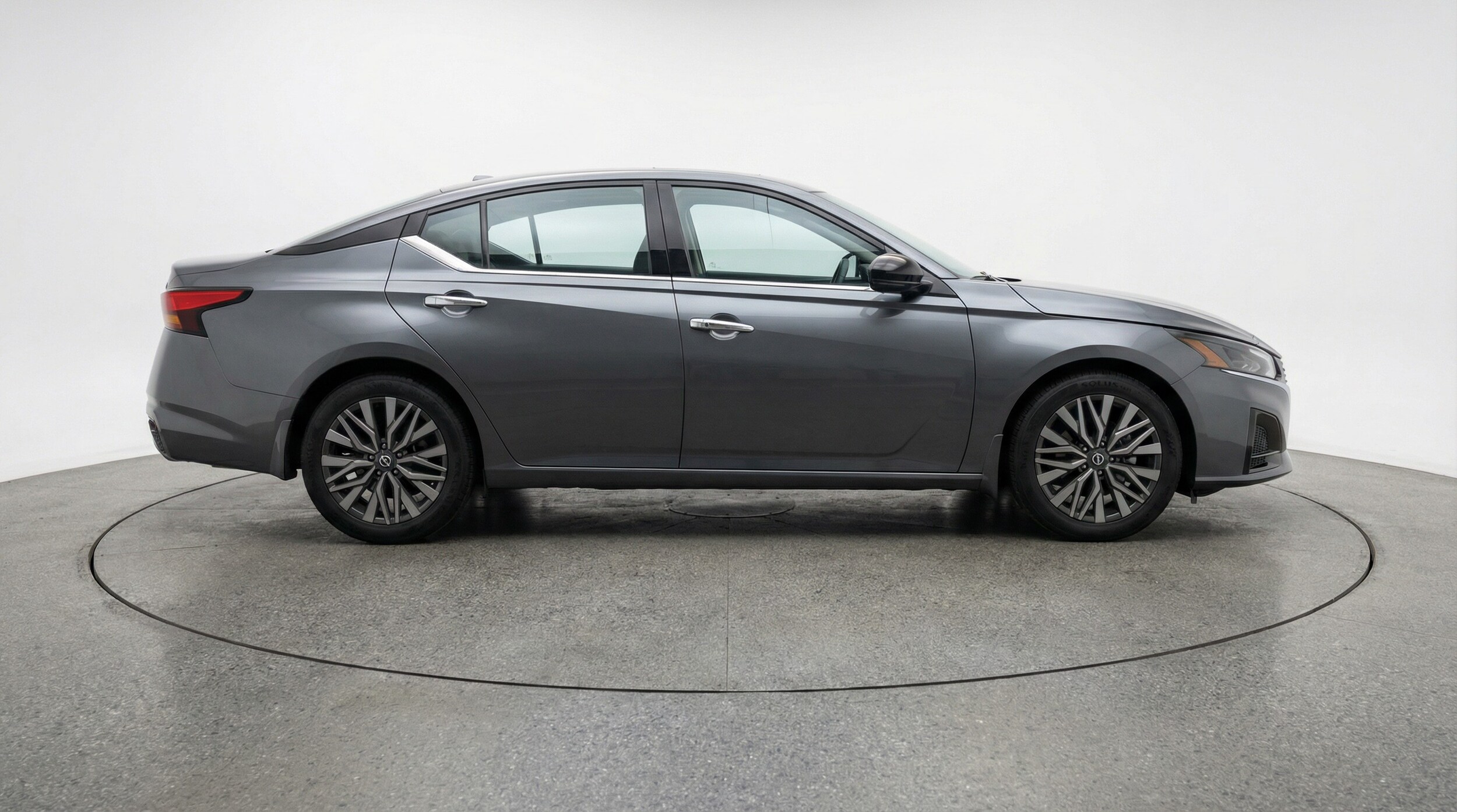 Thumbnail: 2025 Nissan Altima - 8