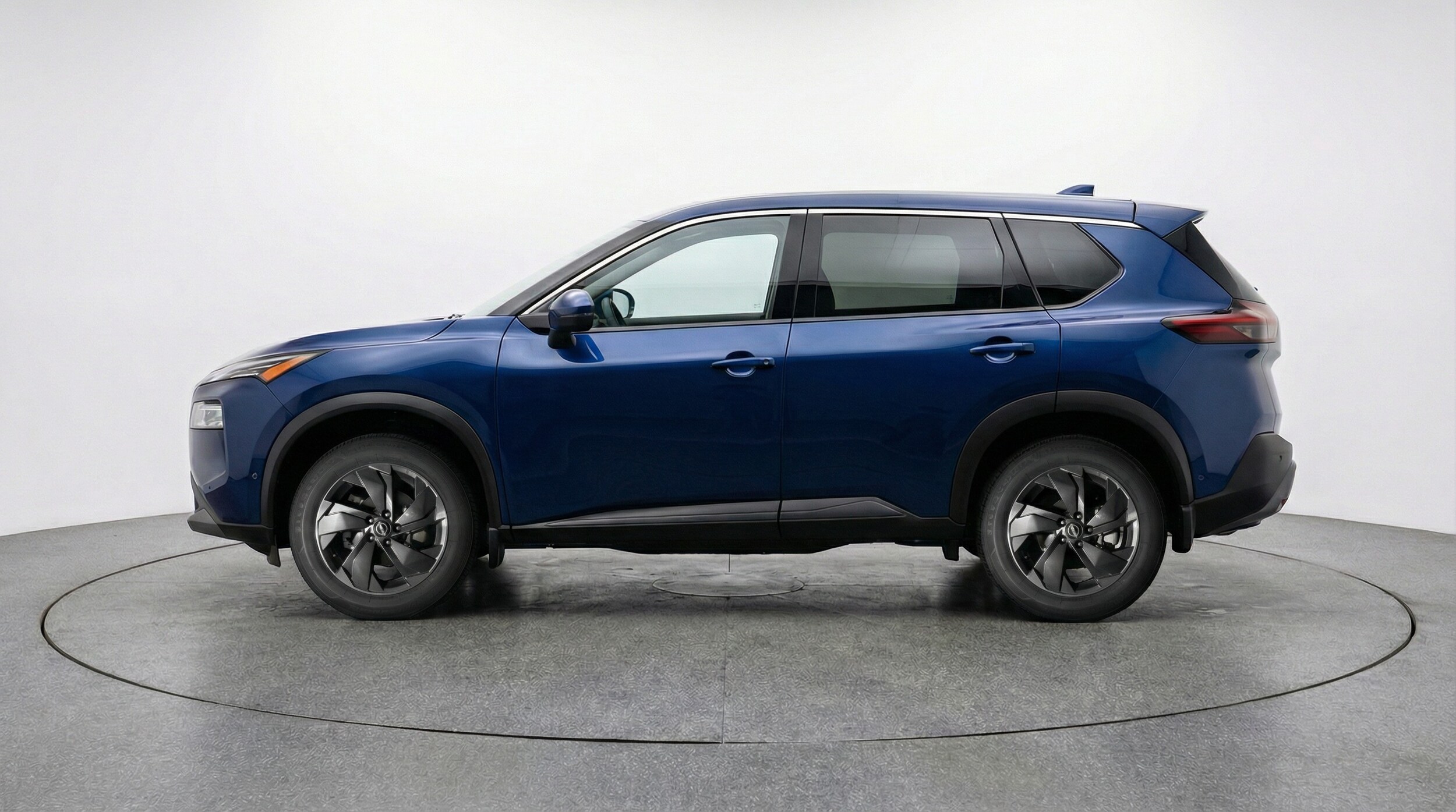 Thumbnail: 2025 Nissan Rogue - 4