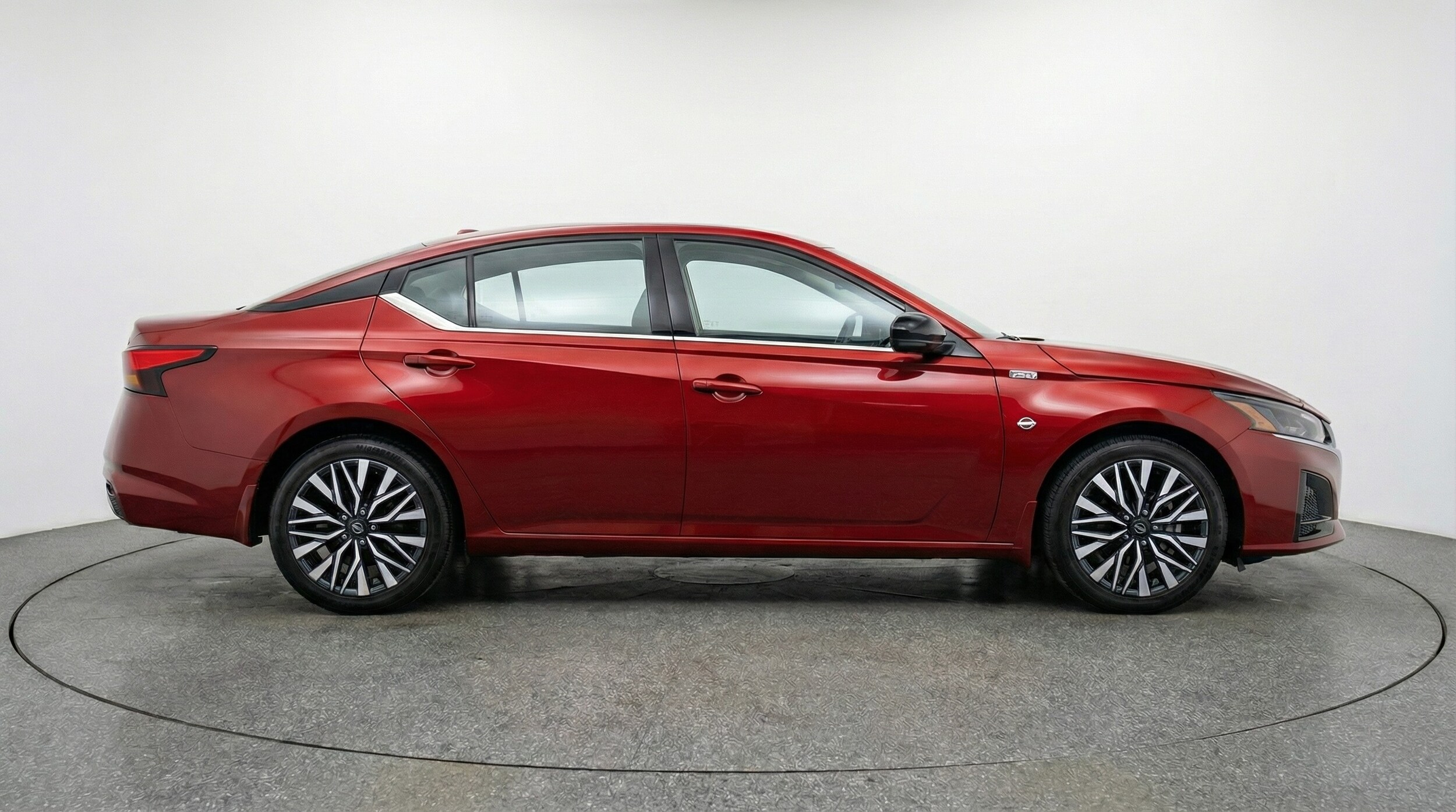 Thumbnail: 2025 Nissan Altima - 8