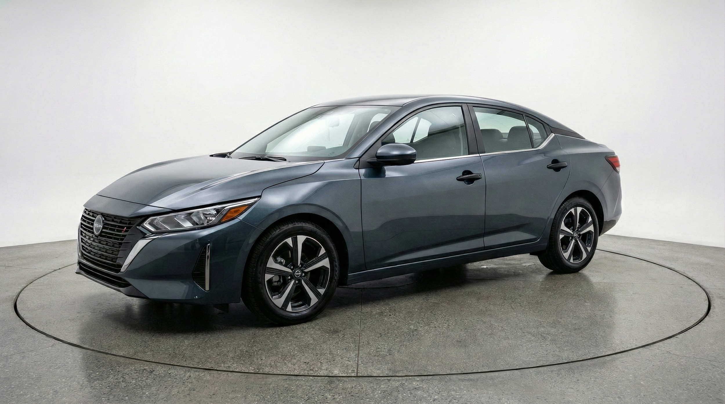 Thumbnail: 2025 Nissan Sentra - 3