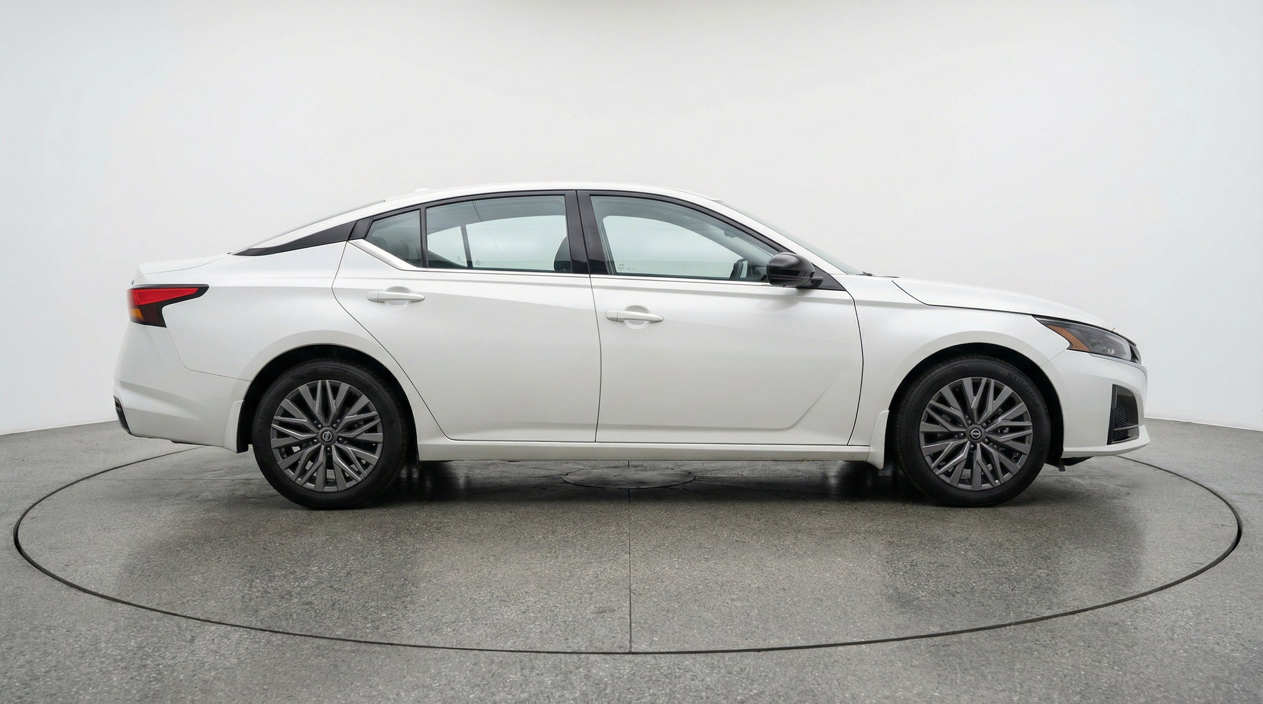 Thumbnail: 2025 Nissan Altima - 11