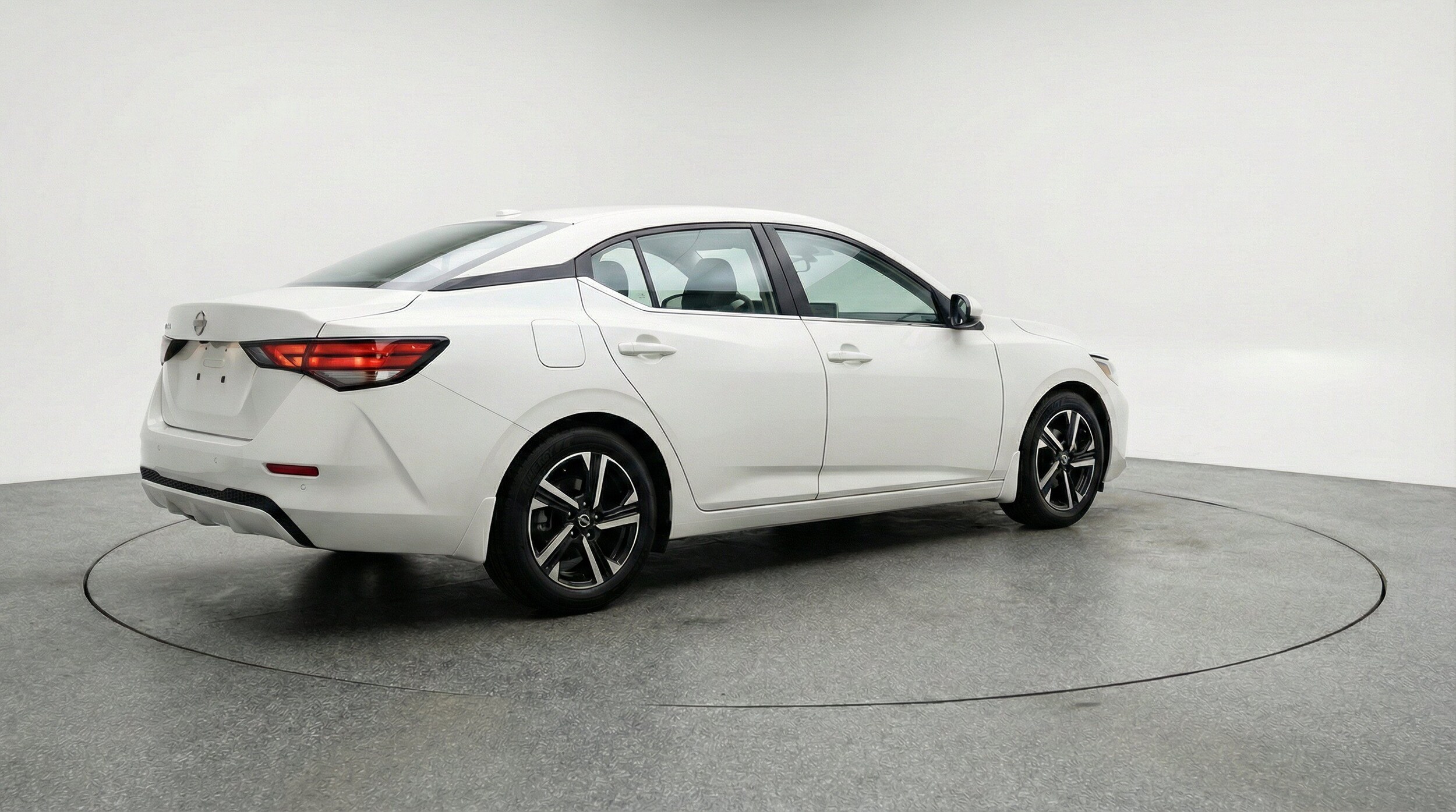 Thumbnail: 2025 Nissan Sentra - 9
