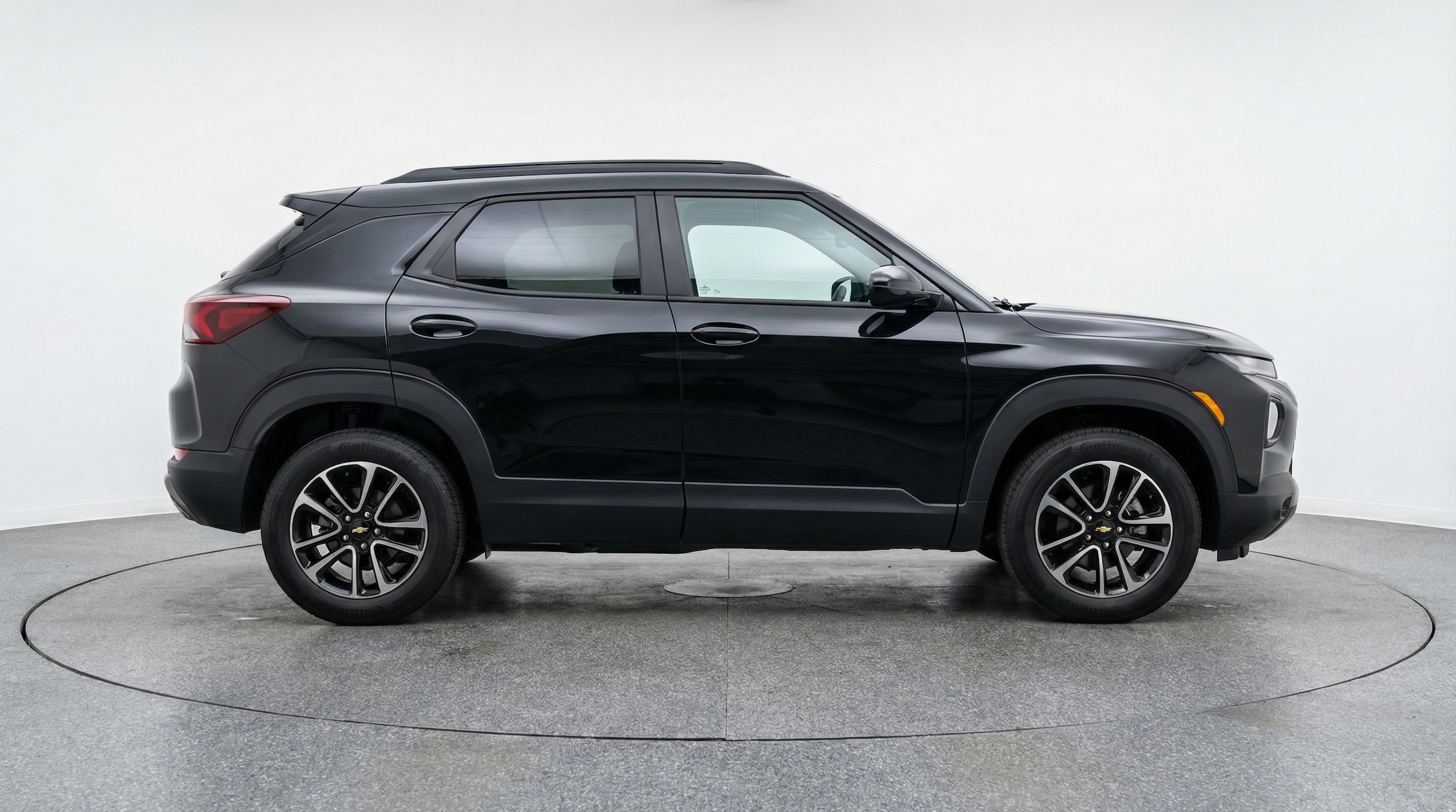 Thumbnail: 2025 Chevrolet TrailBlazer - 8