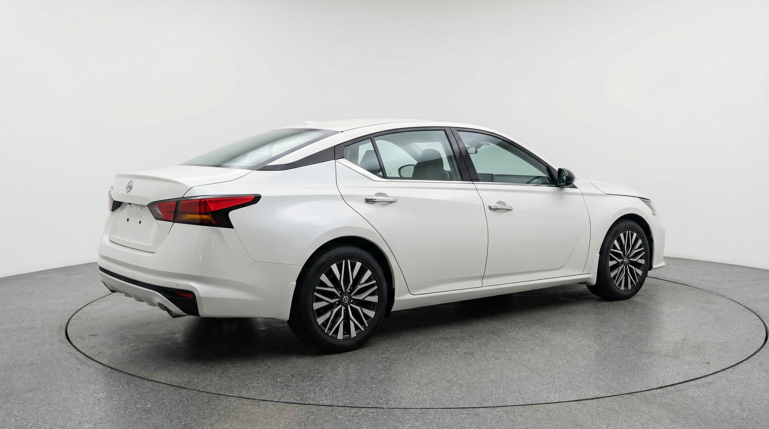 Thumbnail: 2025 Nissan Altima - 9