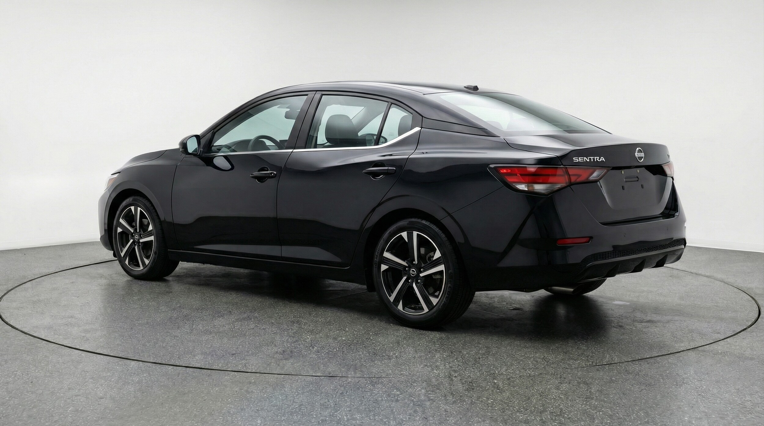 Thumbnail: 2025 Nissan Sentra - 5