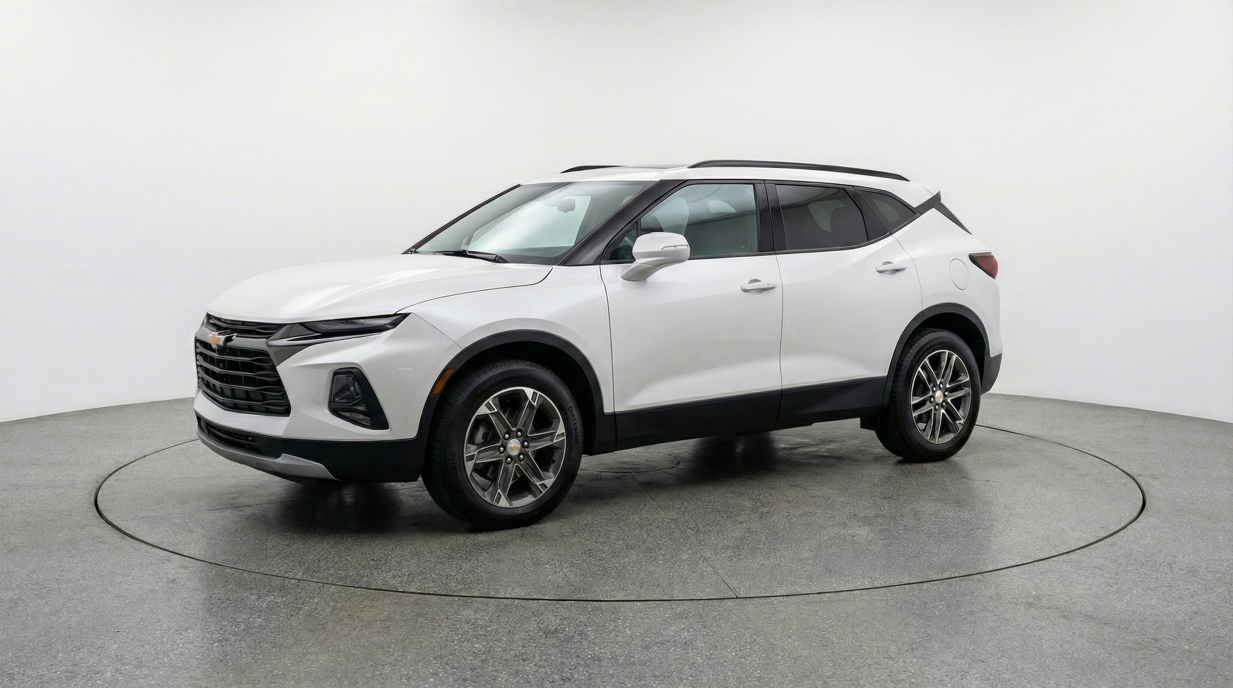 Thumbnail: 2025 Chevrolet Blazer - 3