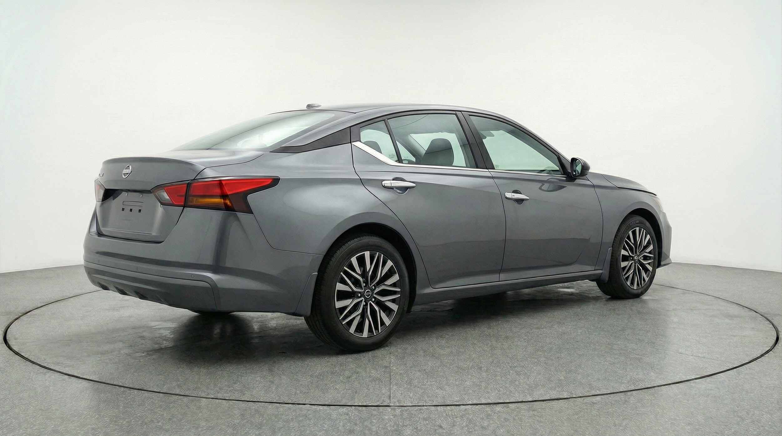 Thumbnail: 2025 Nissan Altima - 7