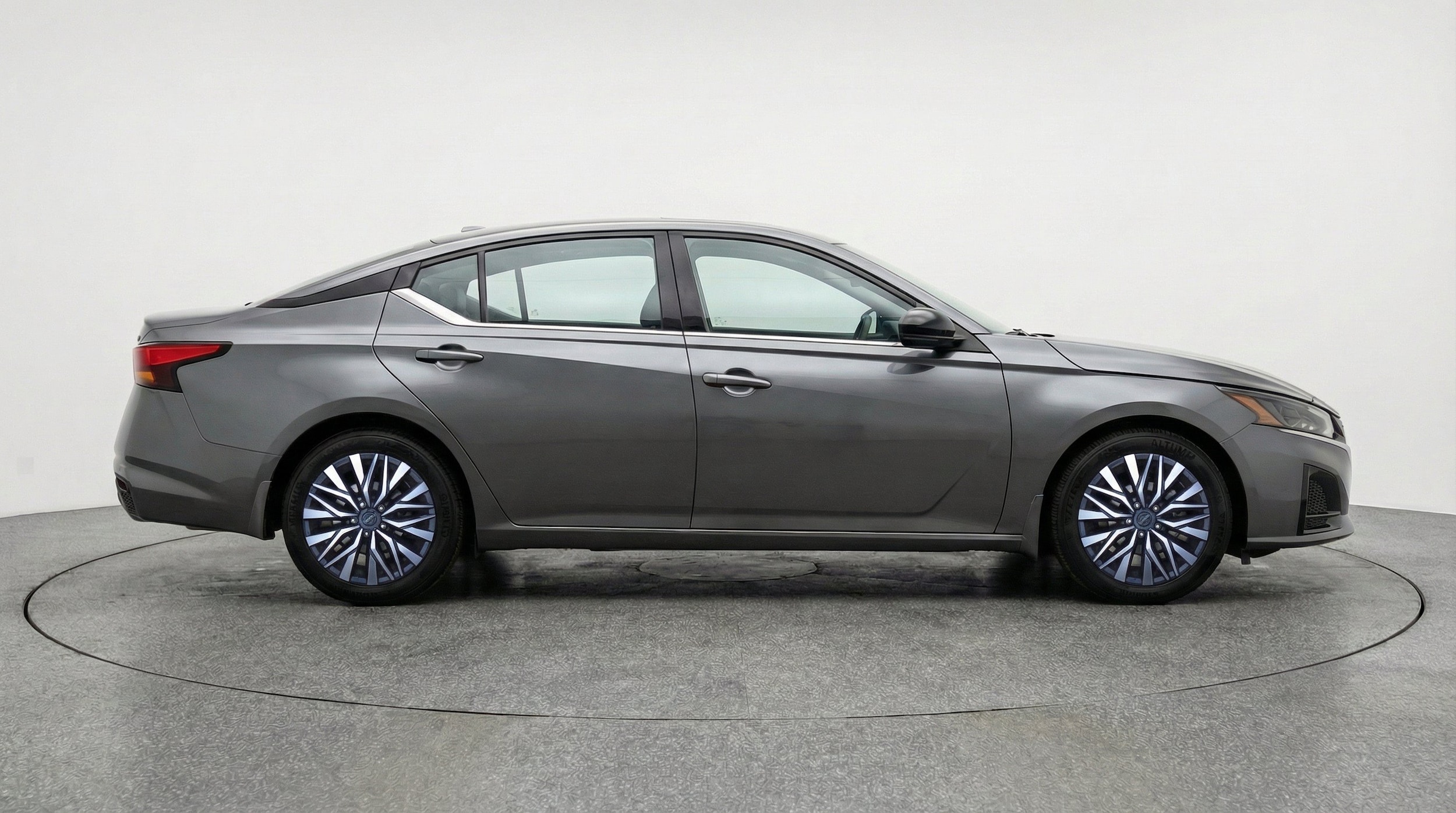 Thumbnail: 2025 Nissan Altima - 11