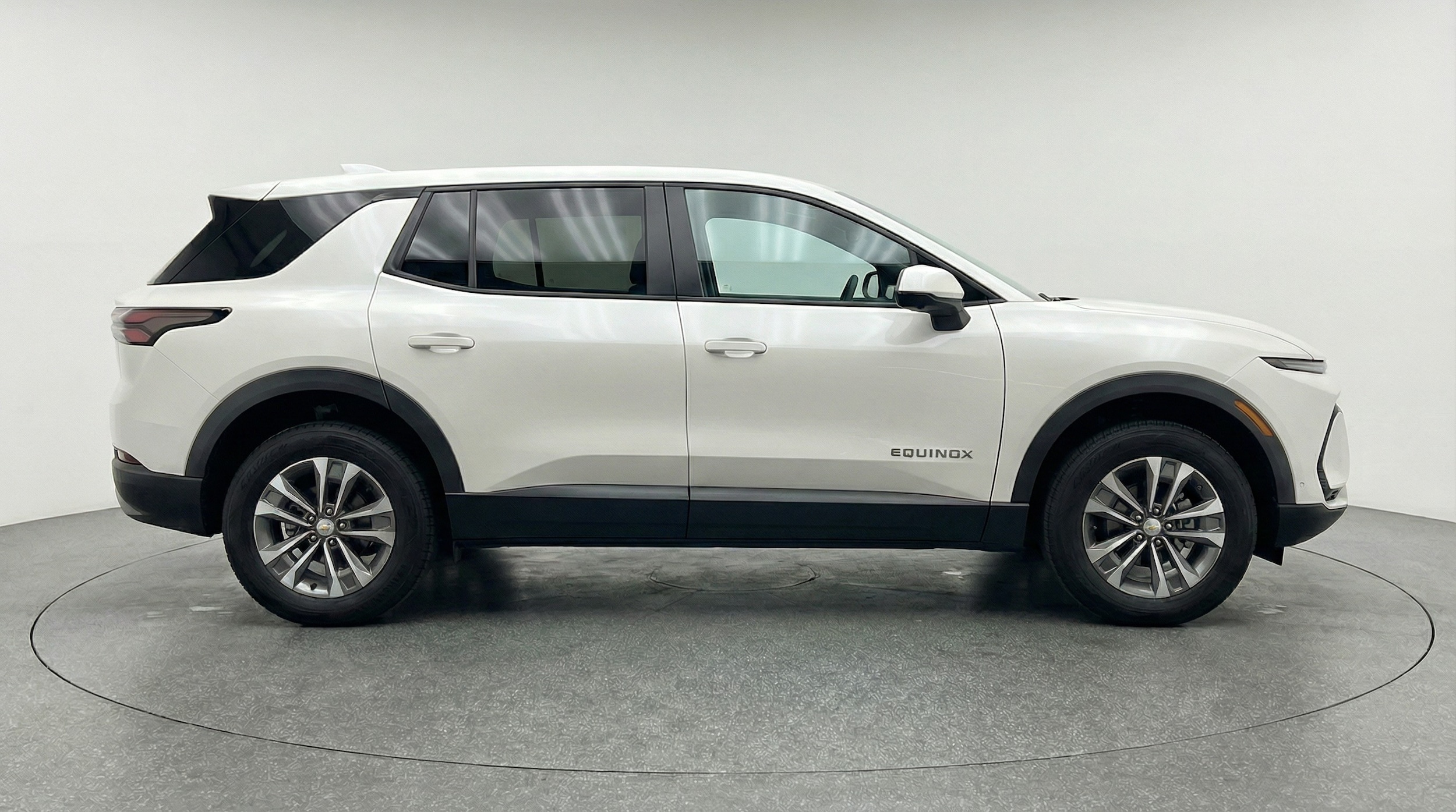 Thumbnail: 2025 Chevrolet Equinox - 8