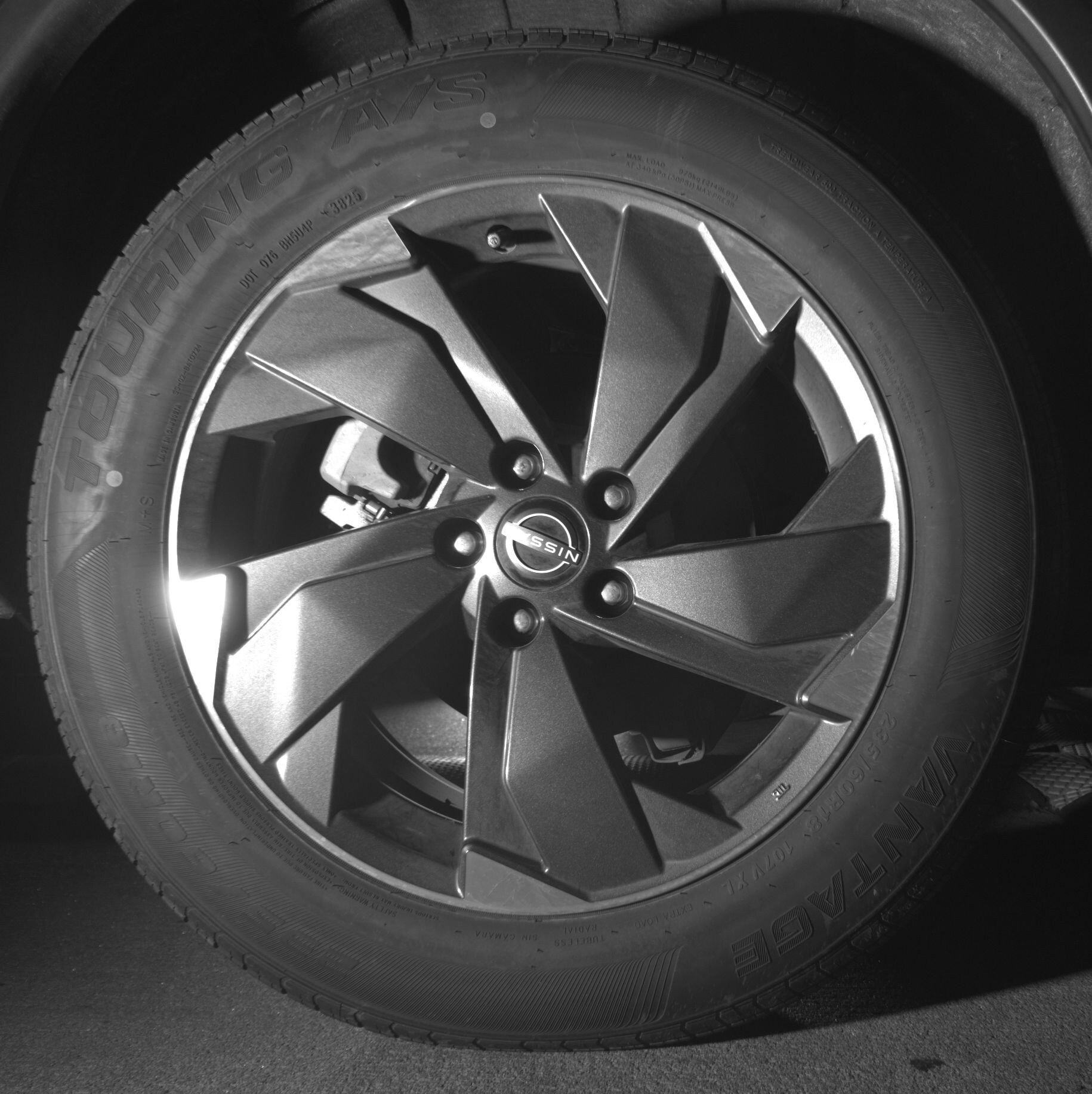 Thumbnail: 2025 Nissan Rogue - 12