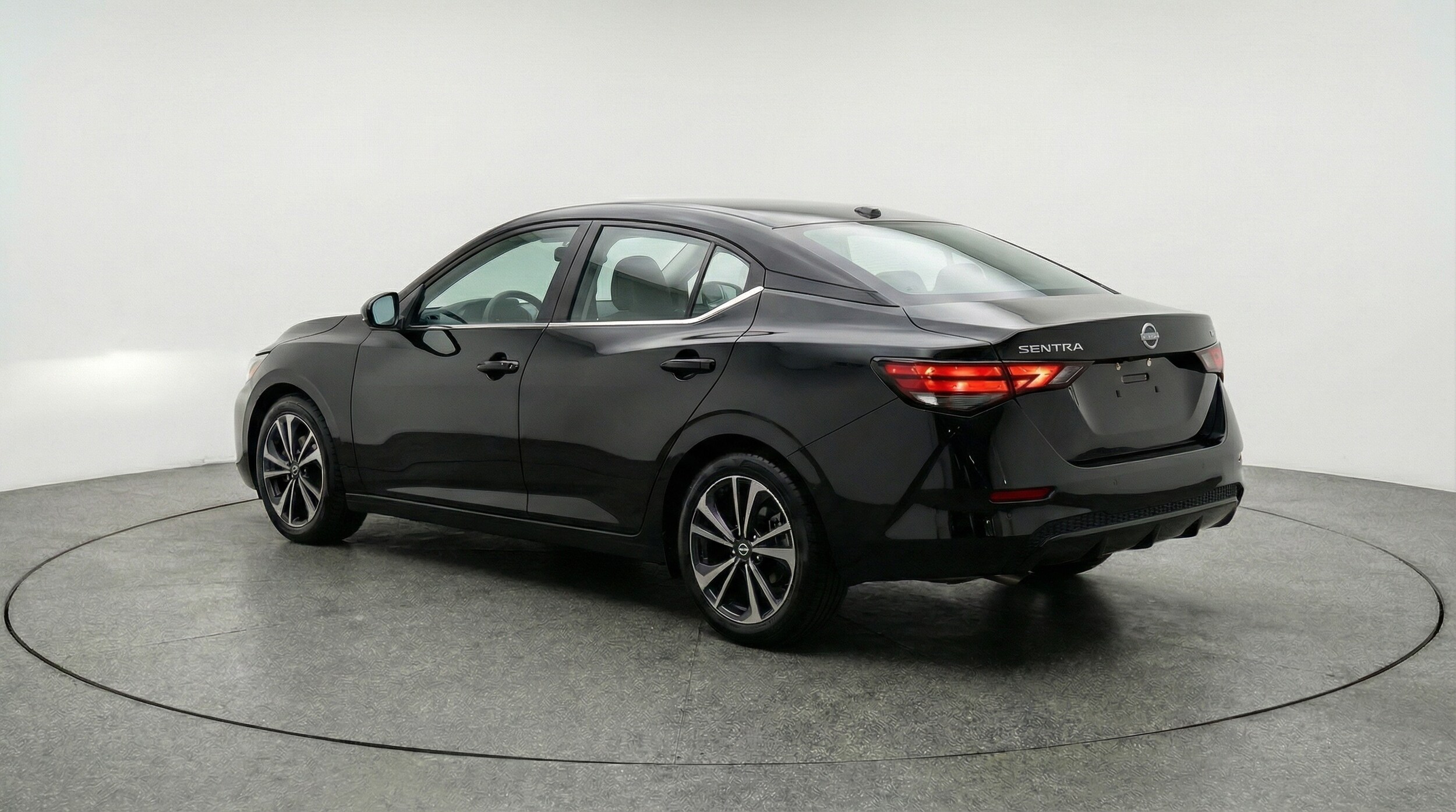 Thumbnail: 2025 Nissan Sentra - 5