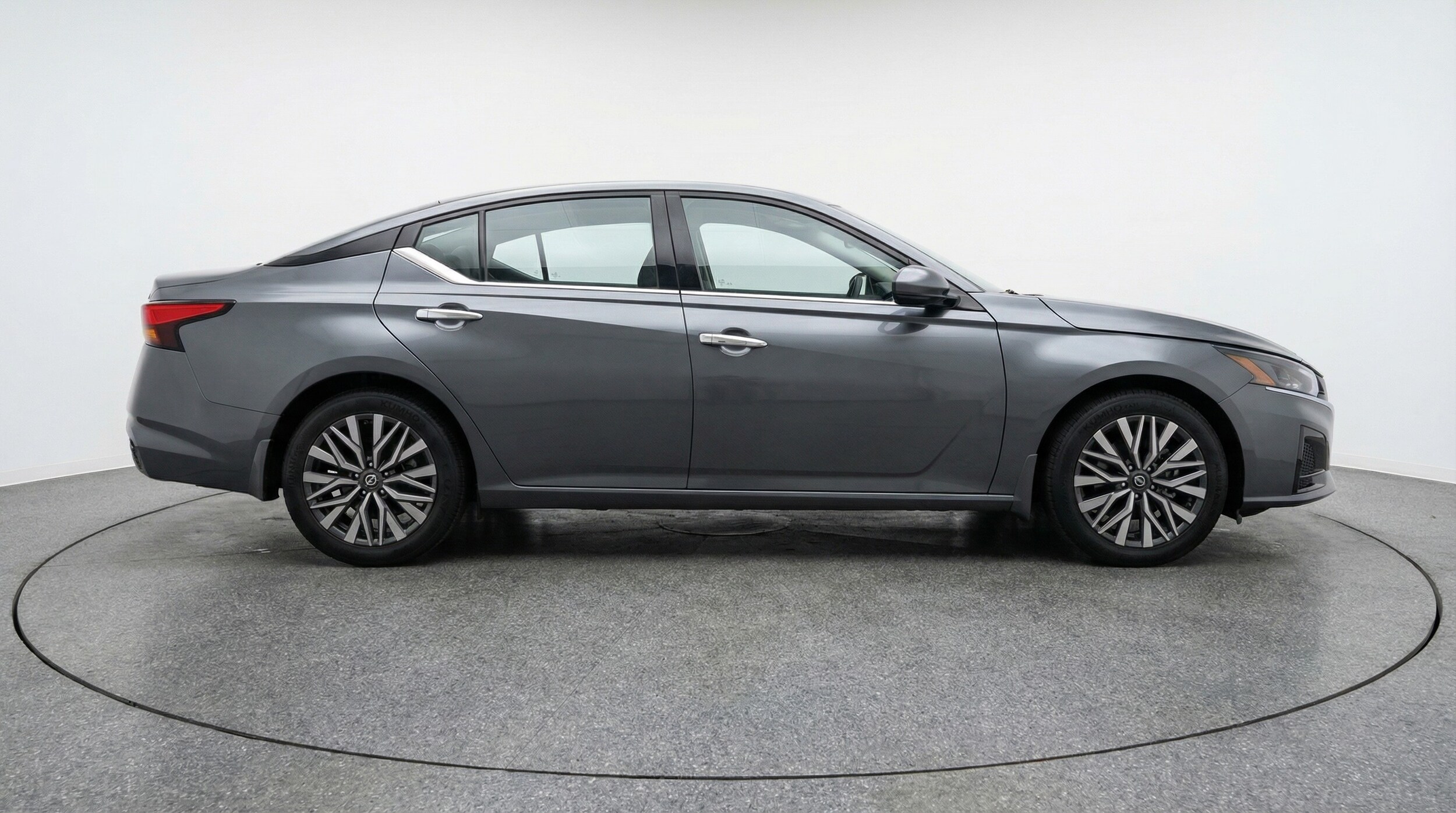 Thumbnail: 2025 Nissan Altima - 8