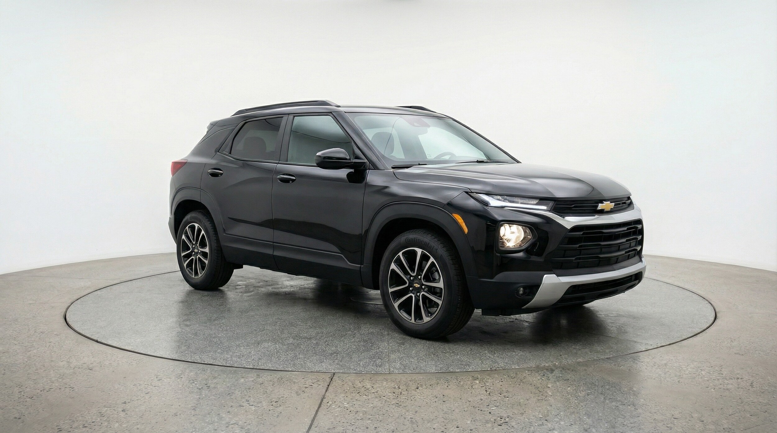 Thumbnail: 2025 Chevrolet TrailBlazer - 1