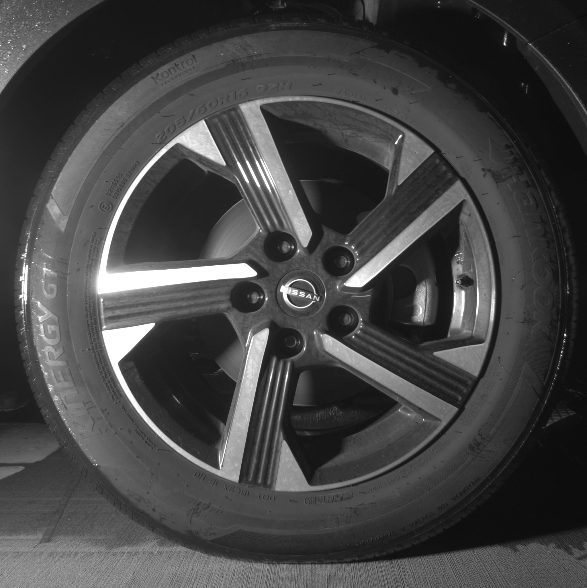 Thumbnail: 2025 Nissan Sentra - 10