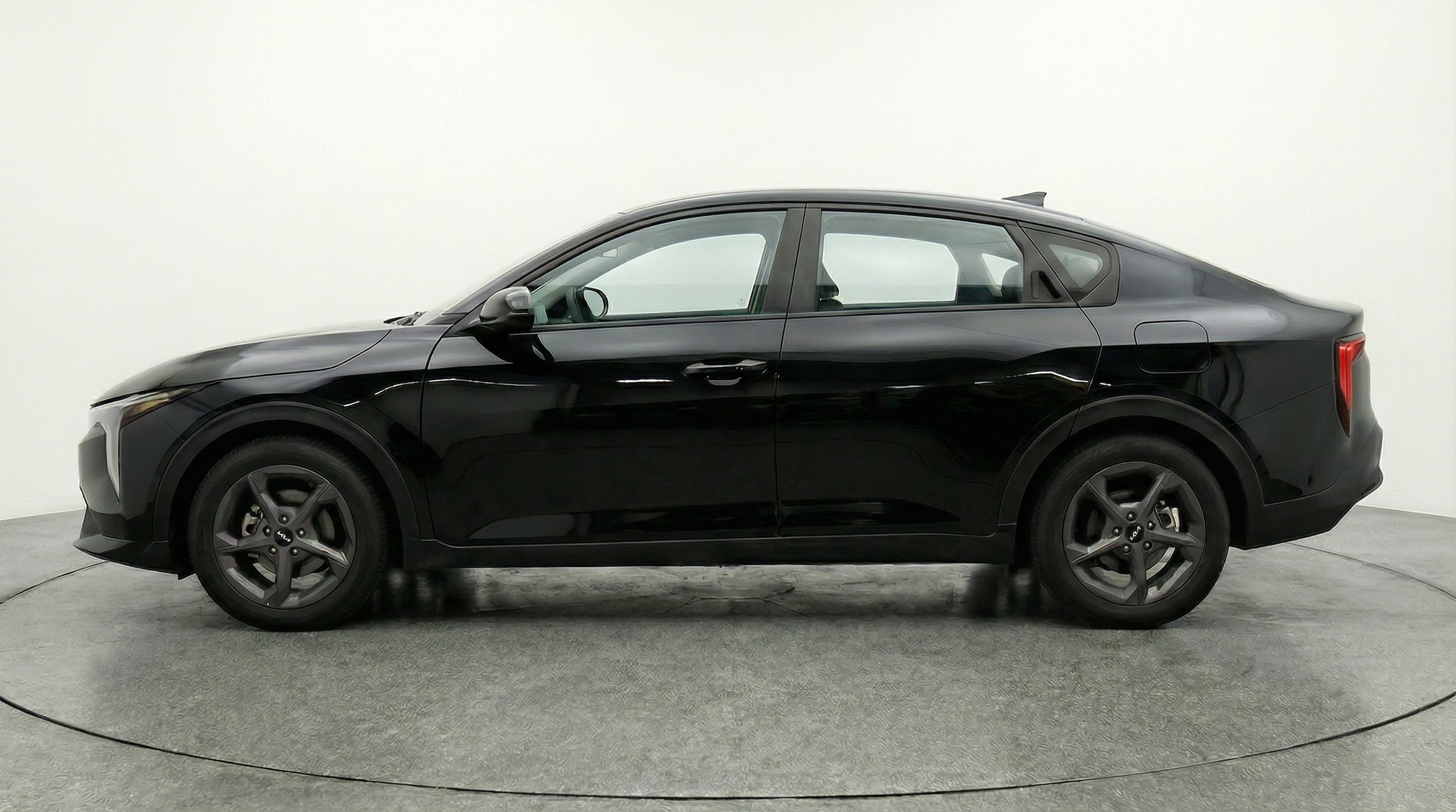 Thumbnail: 2025 Kia K4 - 4