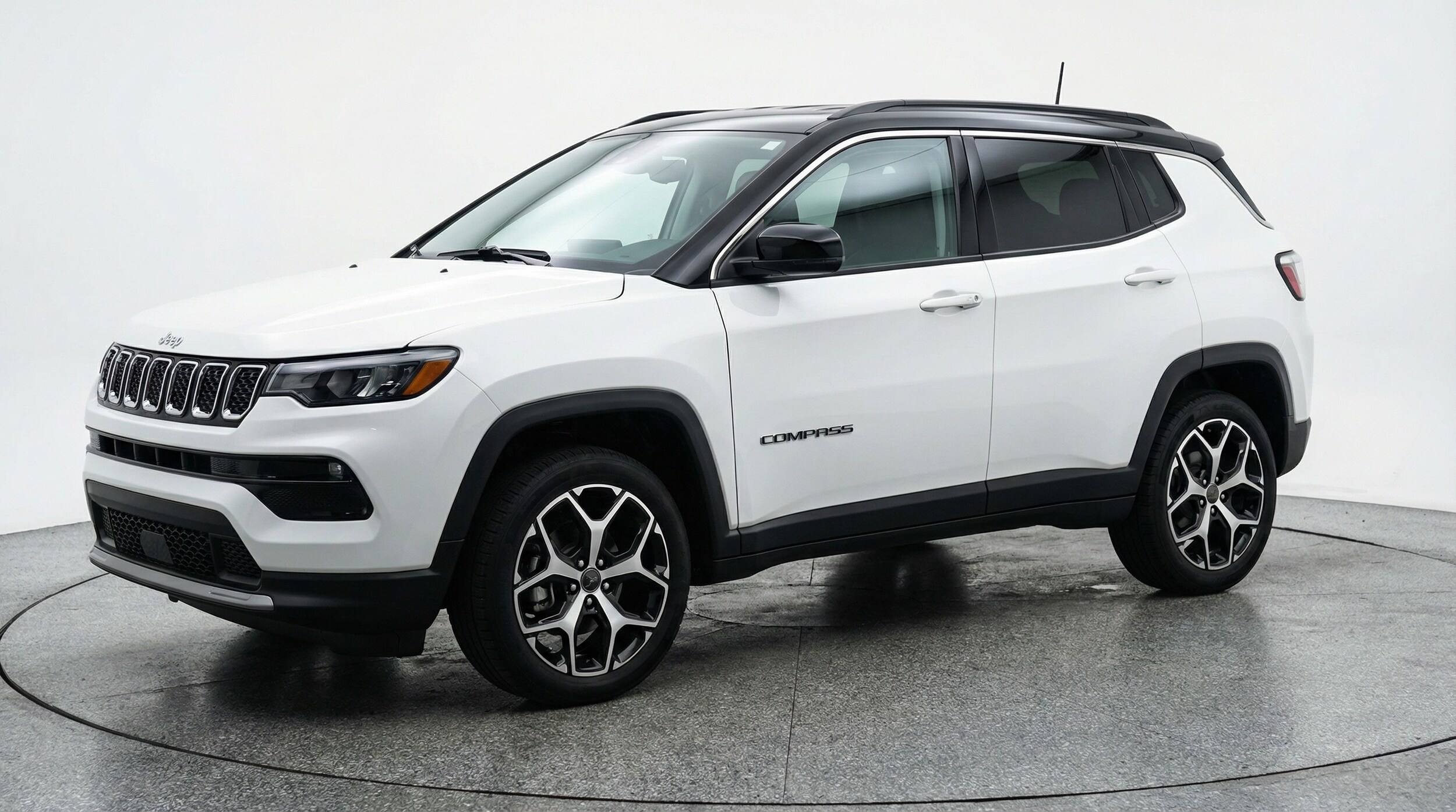 Thumbnail: 2025 Jeep Compass - 3