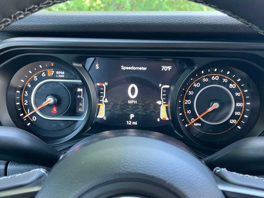 2025 Jeep Gladiator Willys - Photo 18