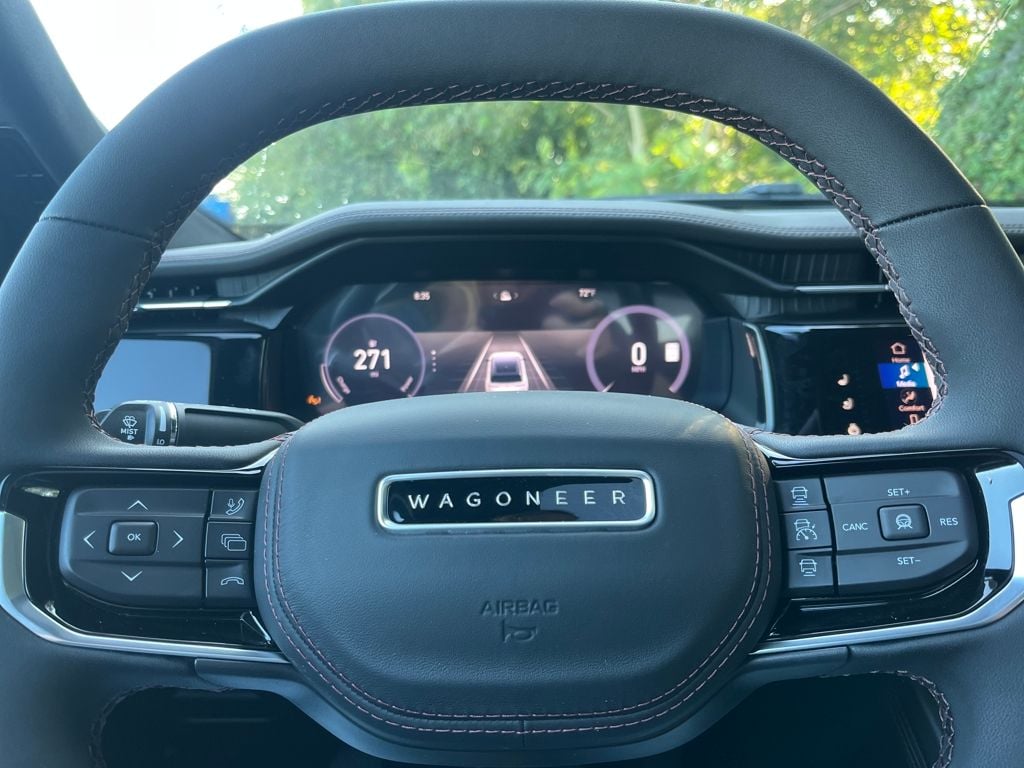 2025 Jeep Wagoneer S Launch Edition - Photo 17