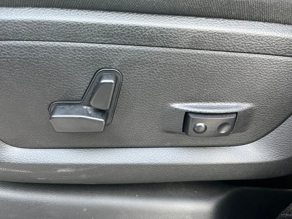 2026 RAM 3500 Big Horn - Photo 31
