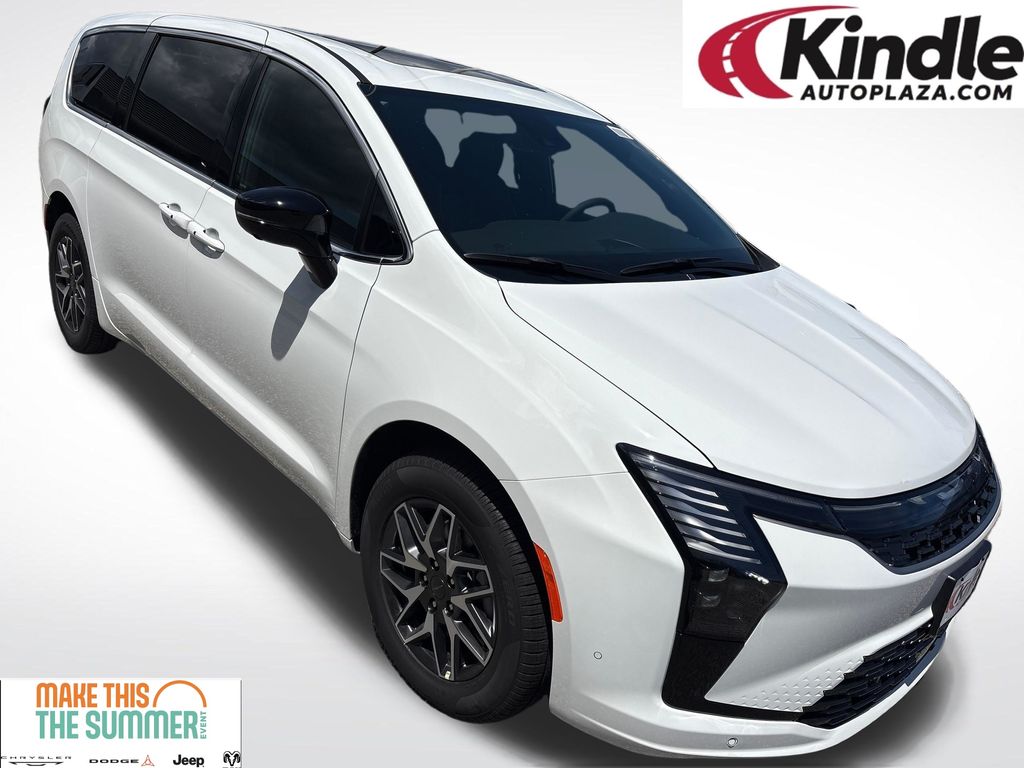 2027 Chrysler Pacifica Passenger Van 