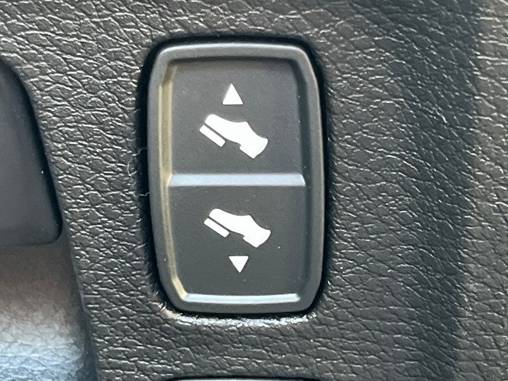 2026 RAM 1500 Laramie - Photo 36