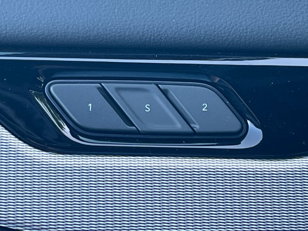 2025 Jeep Wagoneer S Launch Edition - Photo 30