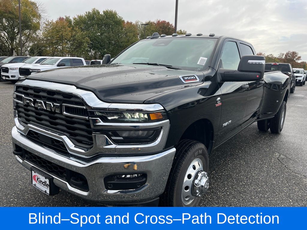 2026 RAM 3500 Big Horn - Photo 6