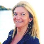 Staff member Alicia Pearson from ID_b75f79