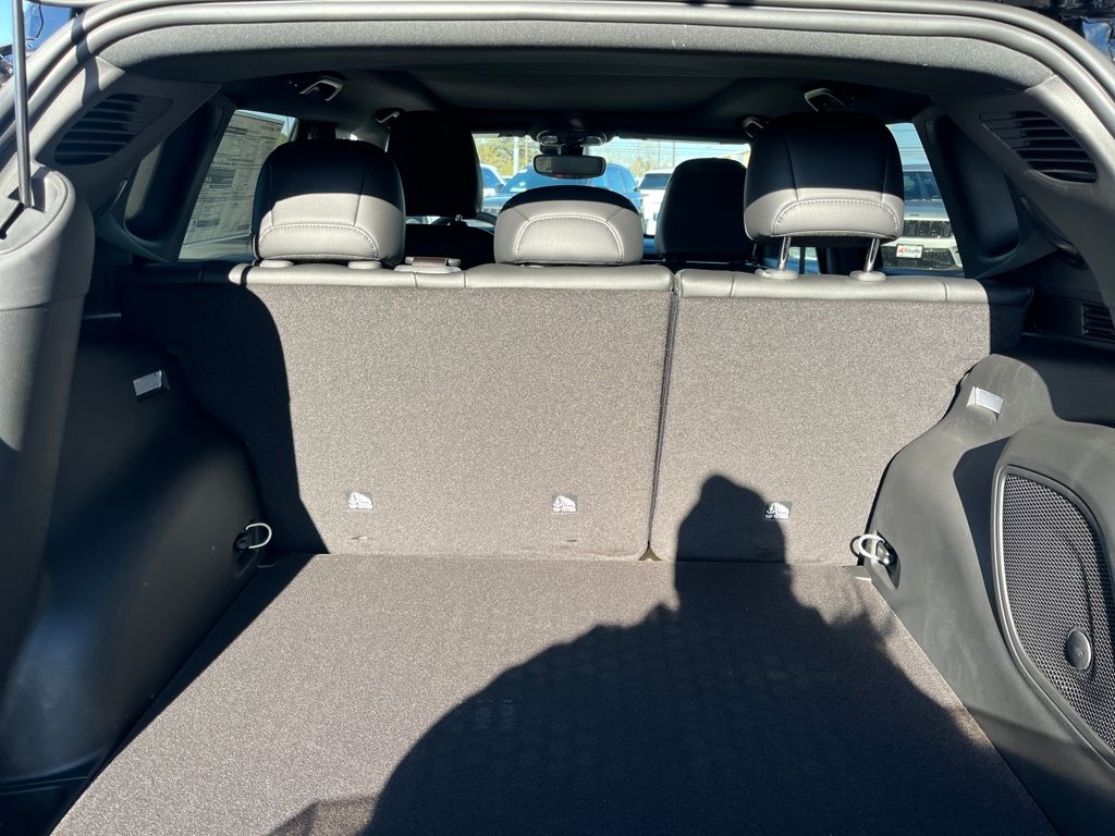 2025 Jeep Compass Limited - Photo 32