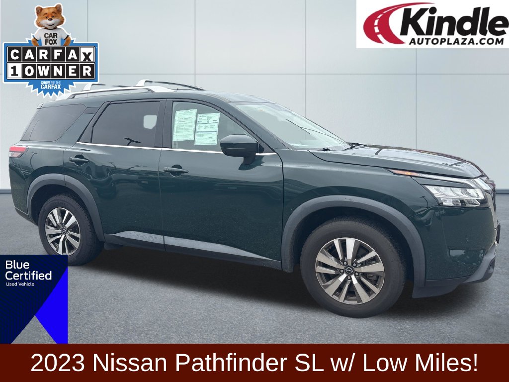 2023 Nissan Pathfinder SL