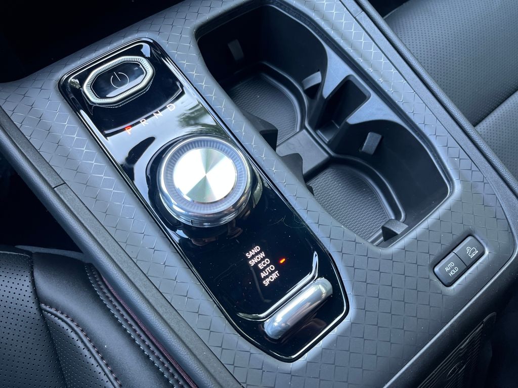 2025 Jeep Wagoneer S Launch Edition - Photo 12