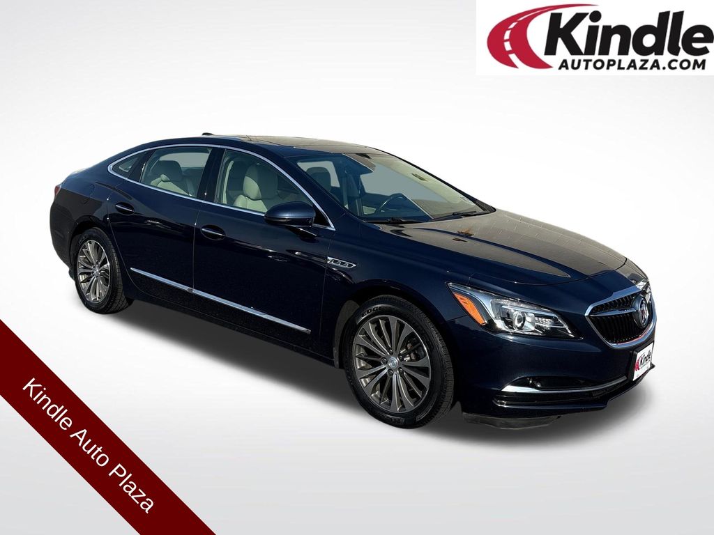 2017 Buick LaCrosse Premium's photo