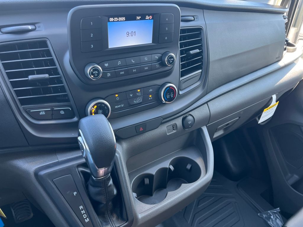 2025 Ford Transit Van Base - Photo 9