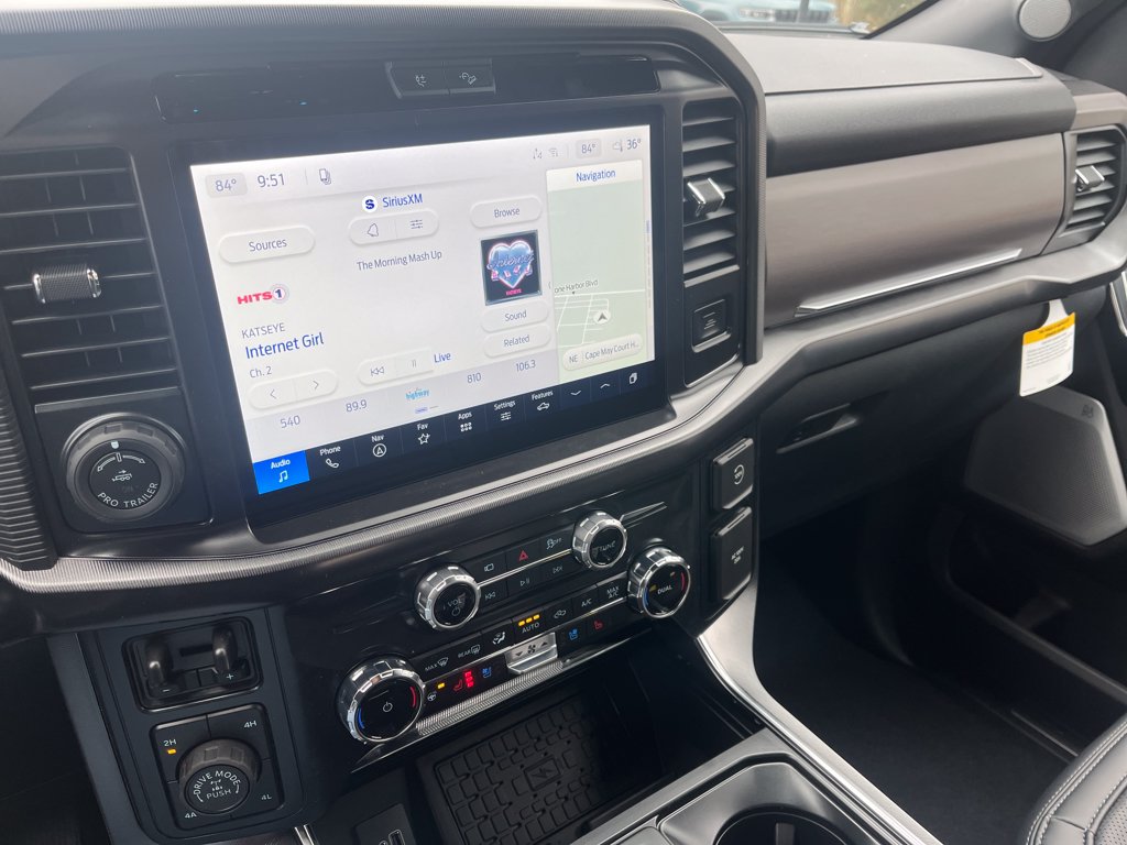 2026 Ford F-150 Platinum - Photo 32