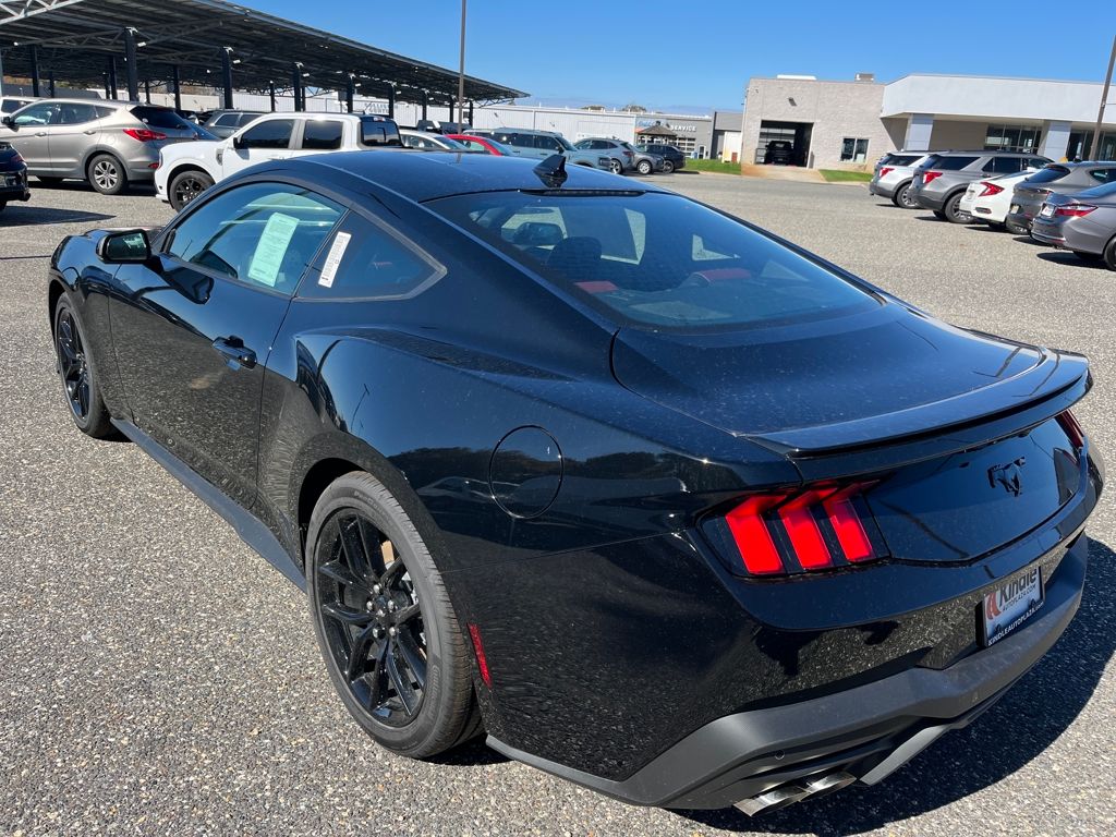 2025 Ford Mustang EcoBoost Premium Fastback - Photo 30