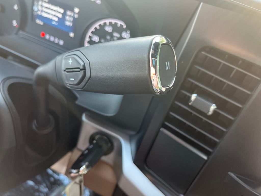 2025 Ford F-250 Super Duty XLT - Photo 11