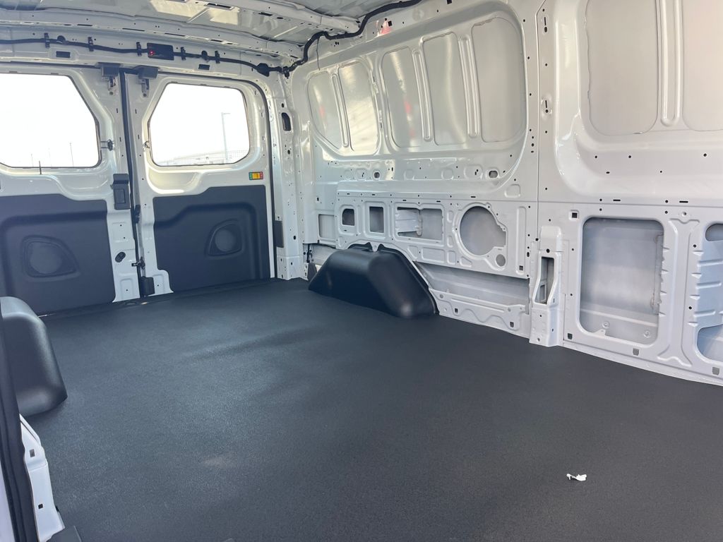 2025 Ford Transit Van Base - Photo 16