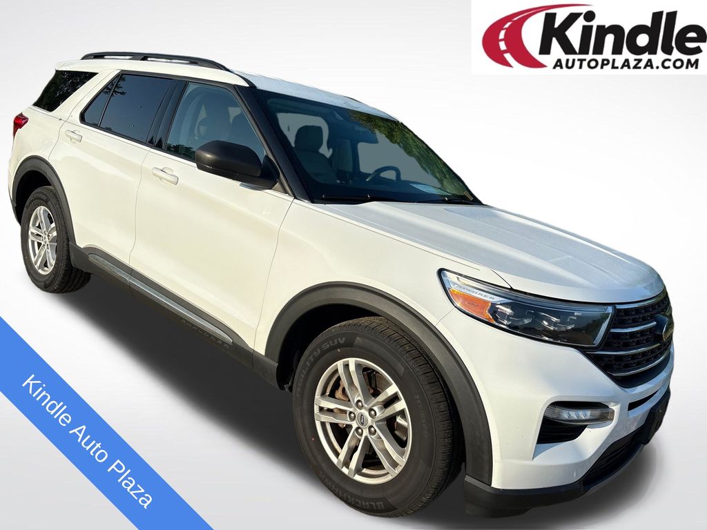 2021 Ford Explorer XLT RWD's photo