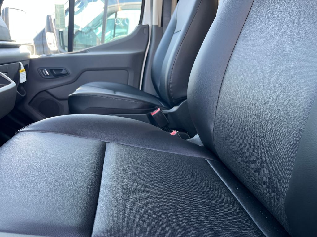 2025 Ford Transit Van Base - Photo 10
