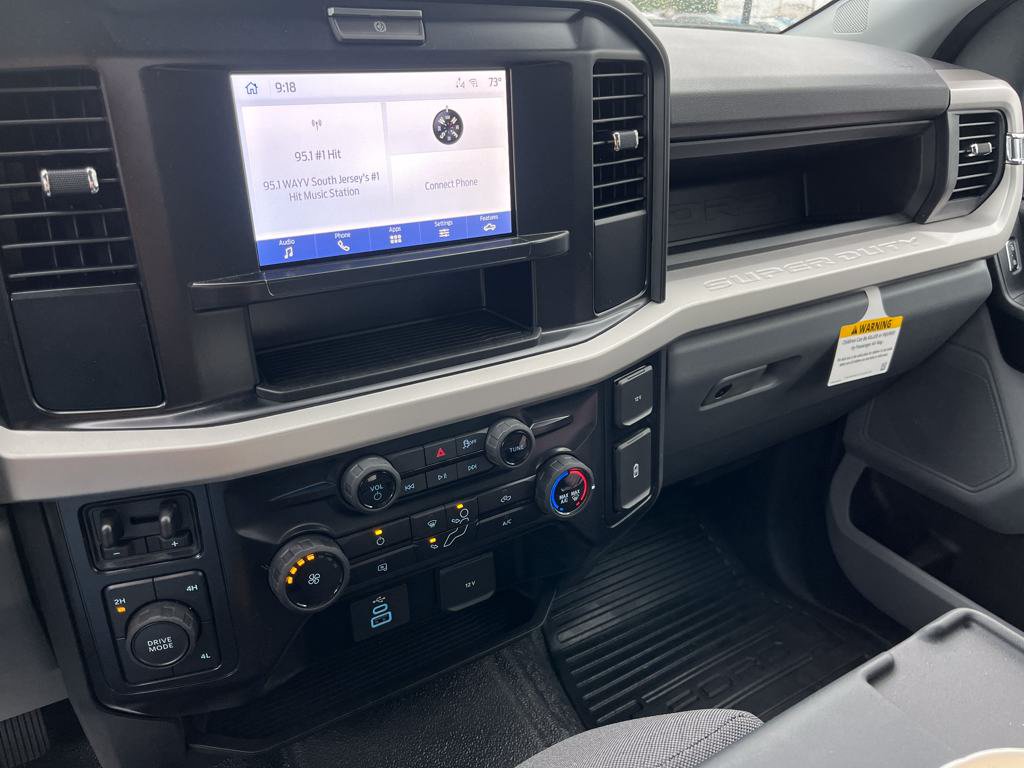 2025 Ford F-350 Super Duty Chassis Cab XL - Photo 14