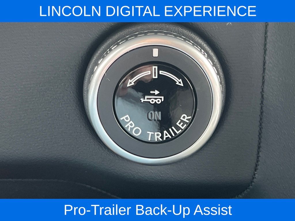 2026 Lincoln Navigator Premiere - Photo 13